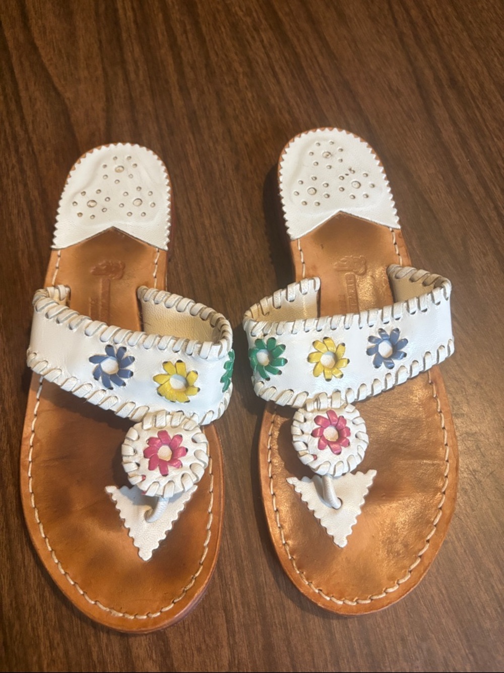 Stephen Bonanno 6.5 White Leather Floral Thong Navajo Sandals Multicolor Flowers